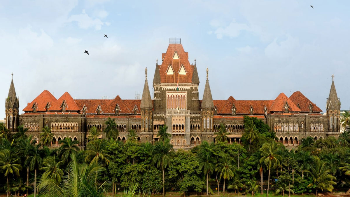 Maratha Reservation: मंगलवार चार बजे तक आंदोलनकारी सड़क करें खाली, उच्च न्यायालय ने सरकार को दिया आदेश