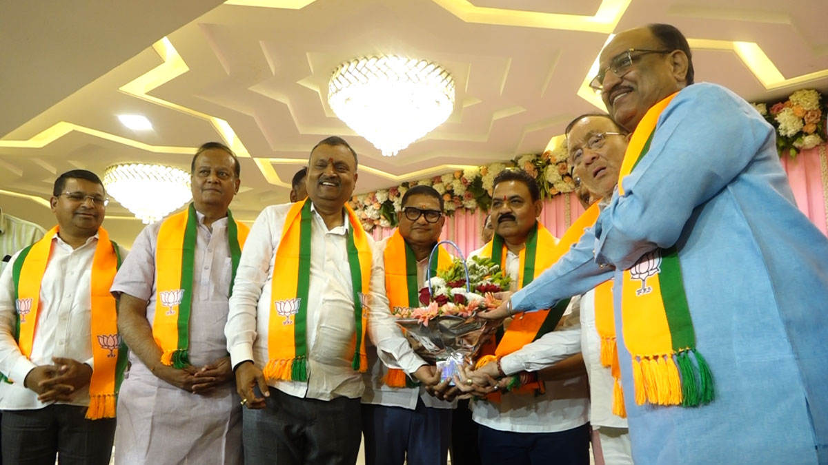 Nagpur Municipal Corporation: बाल्या बोरकर बने सत्ता पक्ष नेता, शहर अध्यक्ष दयाशंकर तिवारी ने नाम का किया ऐलान