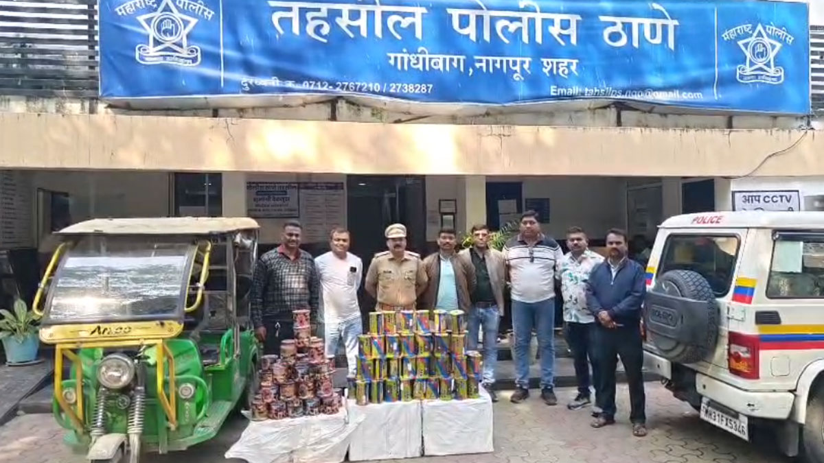 प्रतिबंधित नायलॉन मांझे की तस्करी का भंडाफोड़, तहसील पुलिस ने ई-रिक्शा चालक को पकड़ा; 6 लाख से अधिक का माल जब्त