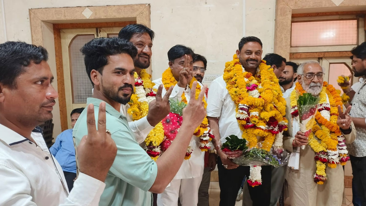 Amravati: अचलपुर में सियासी उलटफेर: समितियों के चुनाव में भाजपा-MIM साथ-साथ