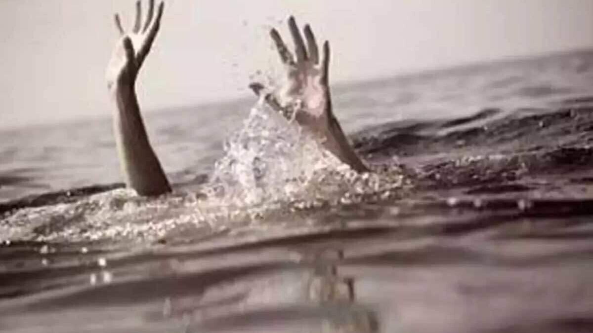 ﻿ अमरावती जिले में विसर्जन के दौरान तीन अलग-अलग घटनाएँ, तीन लोगों की पानी में डूबने से मौत