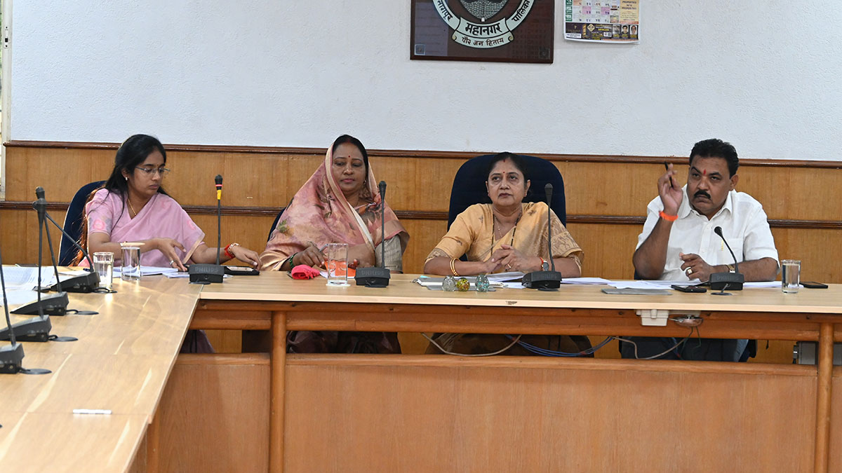 मालमत्ता कर वसूली पर सख्ती, महापौर नीता ठाकरे ने 31 मार्च से पहले लक्ष्य पूरा करने के दिए निर्देश