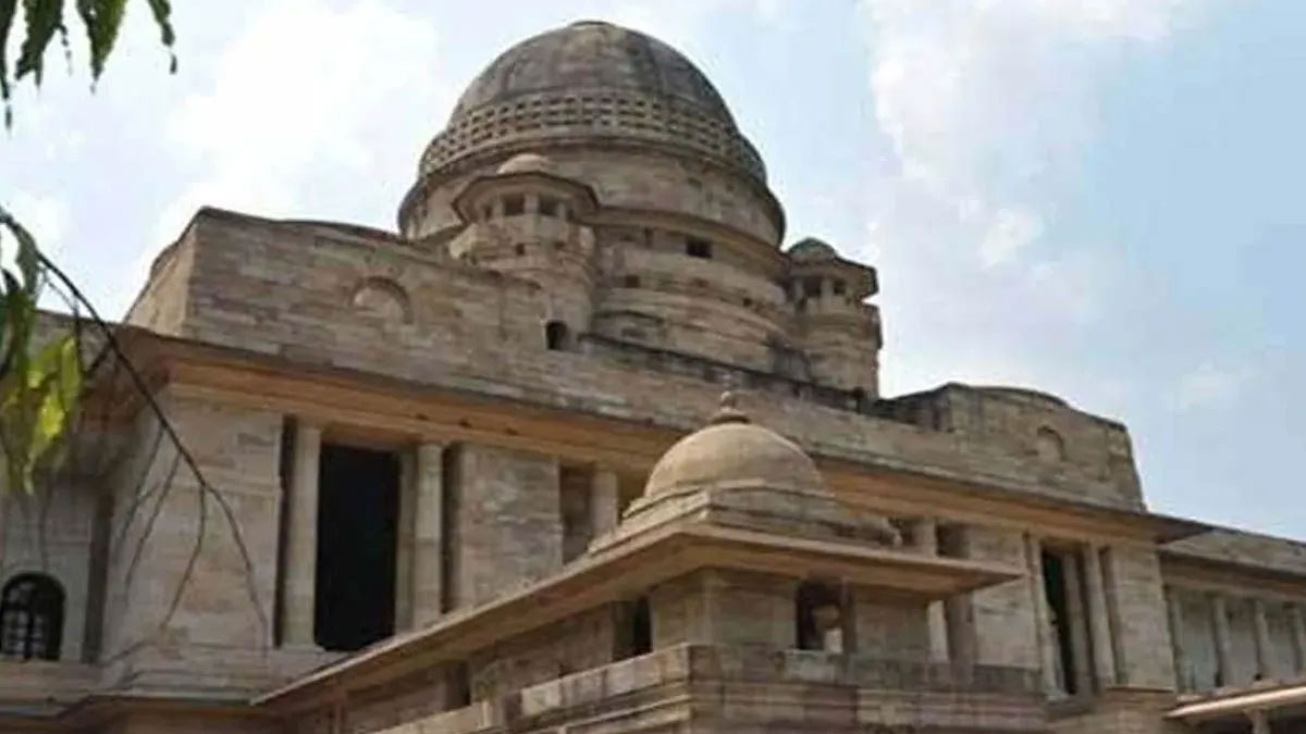 परिवहन समिति व विद्यार्थी परिवहन वाहनों का विवरण सौंपने के उच्च न्यायालय ने स्कूलों को दिए निर्देश; अन्यथा 50 हजार रुपये का जुर्माना