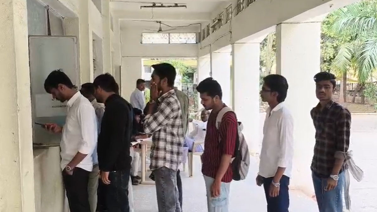 12th Board Exam: अमरावती विभाग में 12वीं की परीक्षा का शंखनाद: 1.57 लाख विद्यार्थी होंगे शामिल, सुरक्षा के कड़े इंतजाम