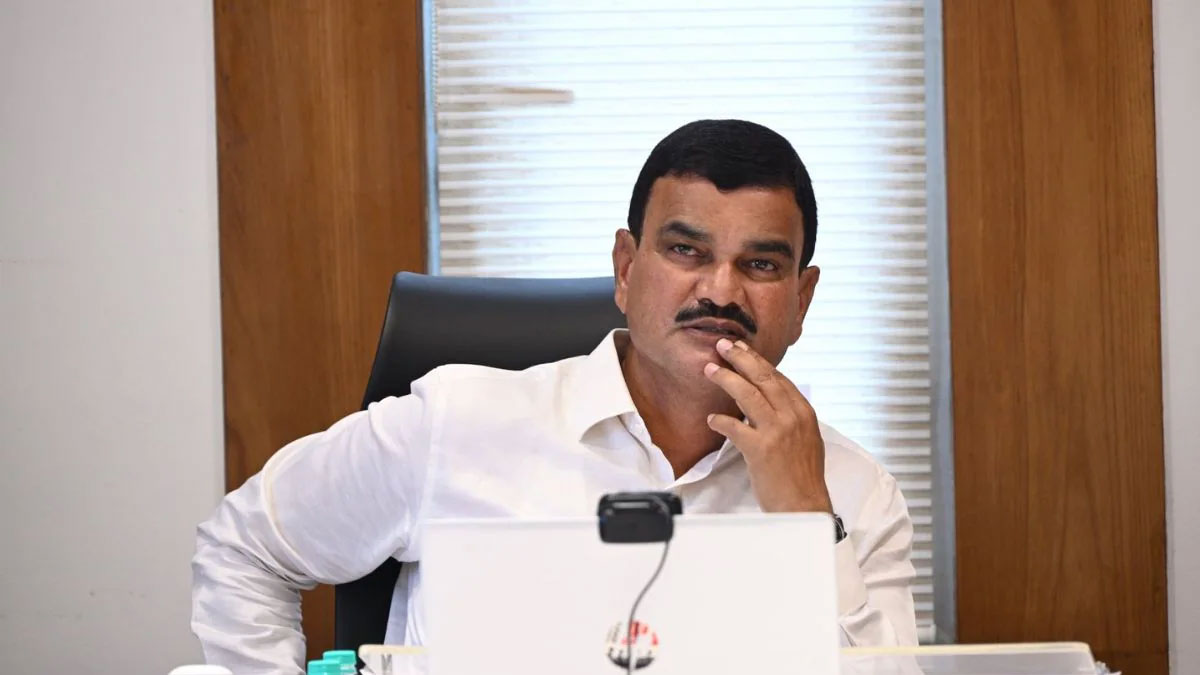 महाराष्ट्र विधानसभा: मानसून सत्र के तीसरे दिन किसानों के लिए बड़ा ऐलान, 30 जून तक 56 लाख किसानों की कर्जमाफी