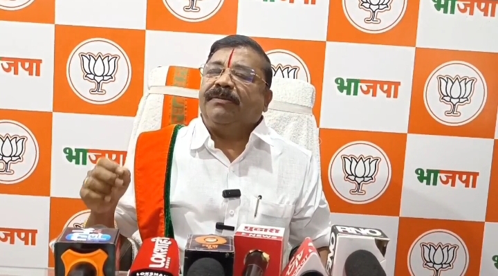 बुलढाणा में महायुति में मतभेद, भाजपा अकेले लड़ेगी आगामी चुनाव