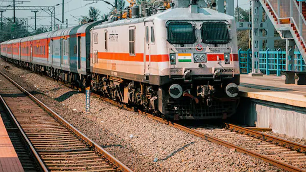 होली स्पेशल: पुणे और मुंबई से नागपुर के लिए चलेंगी विशेष ट्रेनें, यात्रियों को मिलेगी बड़ी राहत