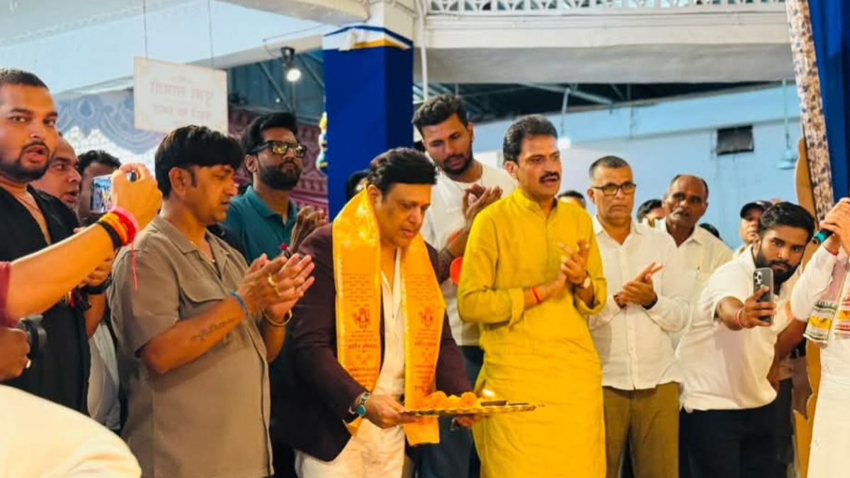सुप्रसिद्ध अभिनेता गोविंदा पहुंचे जामसांवली, धाम पहुंचकर किए श्री हनुमान जी के दर्शन