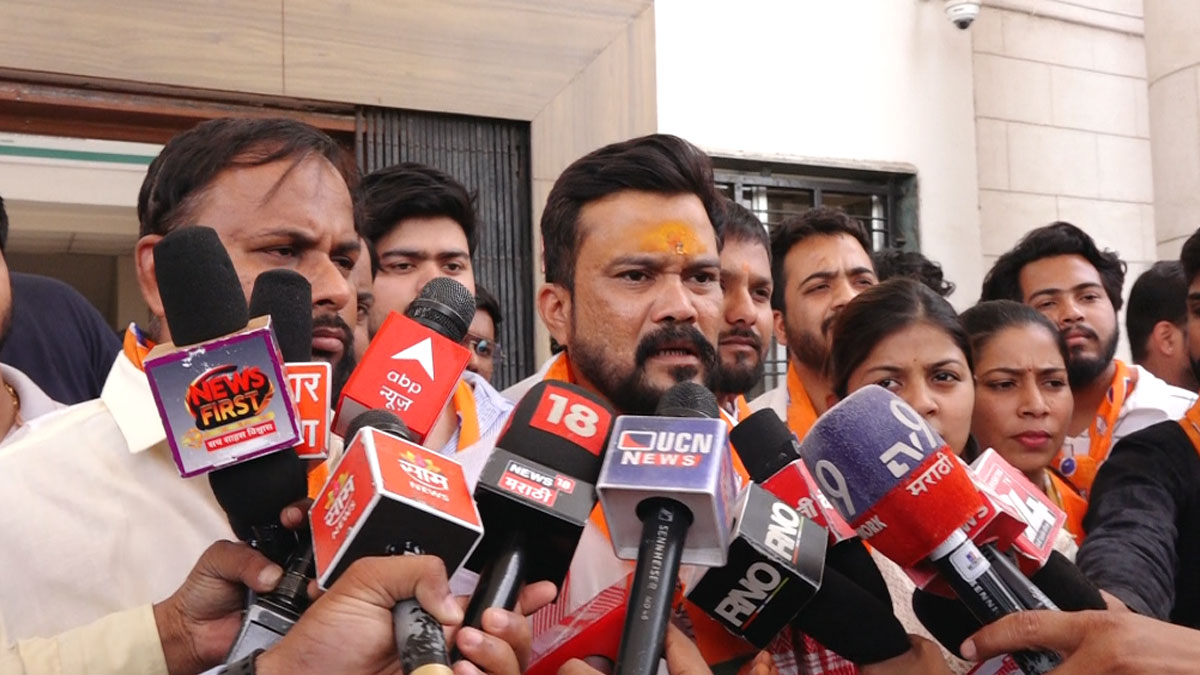 RTMNU की लापरवाही से छात्र परेशान, BJYM का विश्वविद्यालय प्रशासन के खिलाफ खोला मोर्चा; 48 घंटों में व्यवस्था सुधारने का दिया अल्टीमेटम
