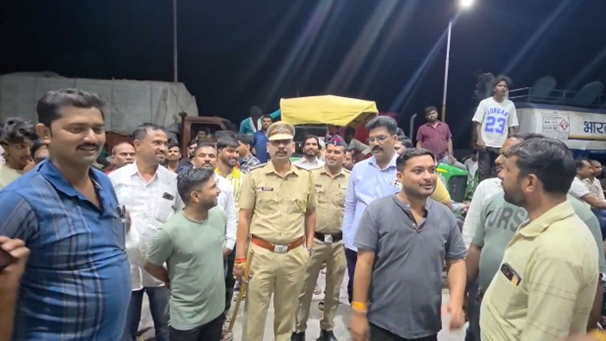 Buldhana: जिले में गहराया ईंधन संकट, पुलिस सुरक्षा में हो रहा पेट्रोल-डीजल का वितरण