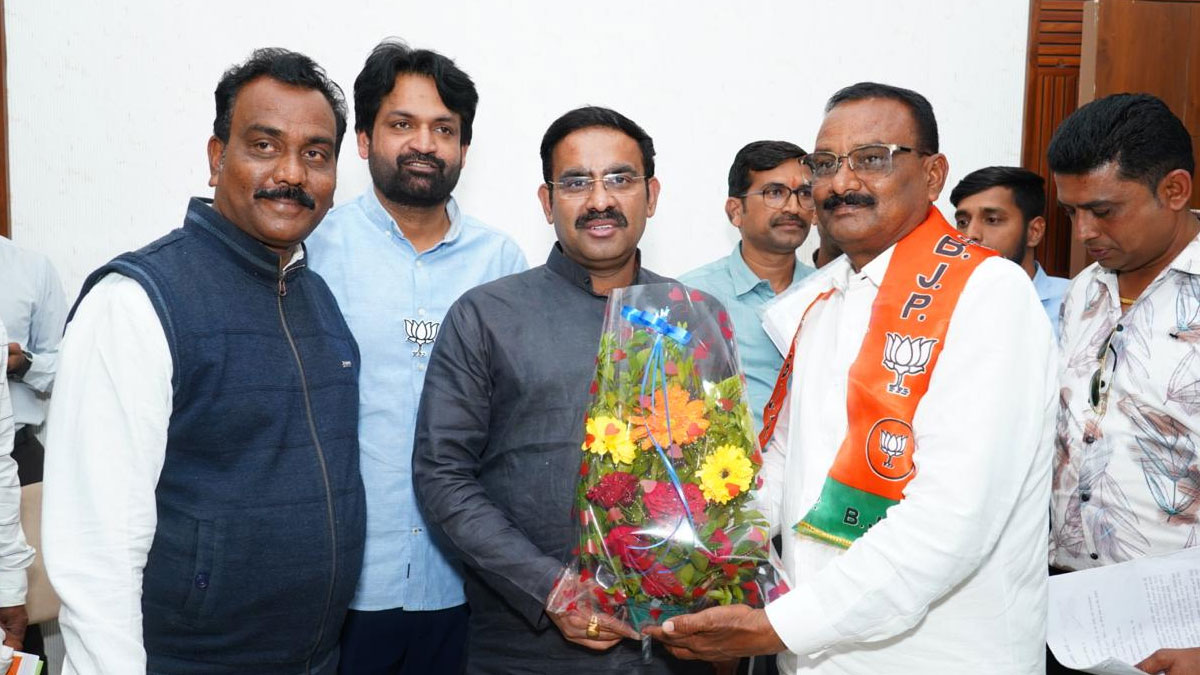 Bhandara:कांग्रेस को झटका, ओबीसी जिलाध्यक्ष शंकर राऊत ने भाजपा में किया प्रवेश