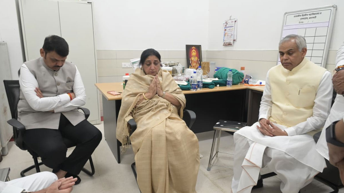 सुनेत्रा पवार बन सकती है राज्य की उपमुख्यमंत्री, प्रफुल्ल पटेल और छगन भुजबल ने की सुनेत्रा पवार से मुलाकात