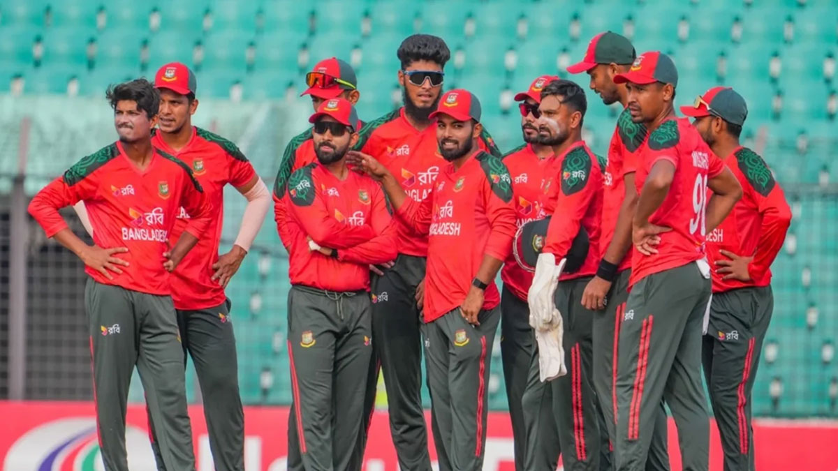 World T20 World Cup 2026: टी20 वर्ल्ड कप से बांग्लादेश की छुट्टी, ICC ने लिया कड़ा एक्शन; इस दिग्गज टीम की हुई सरप्राइज एंट्री!